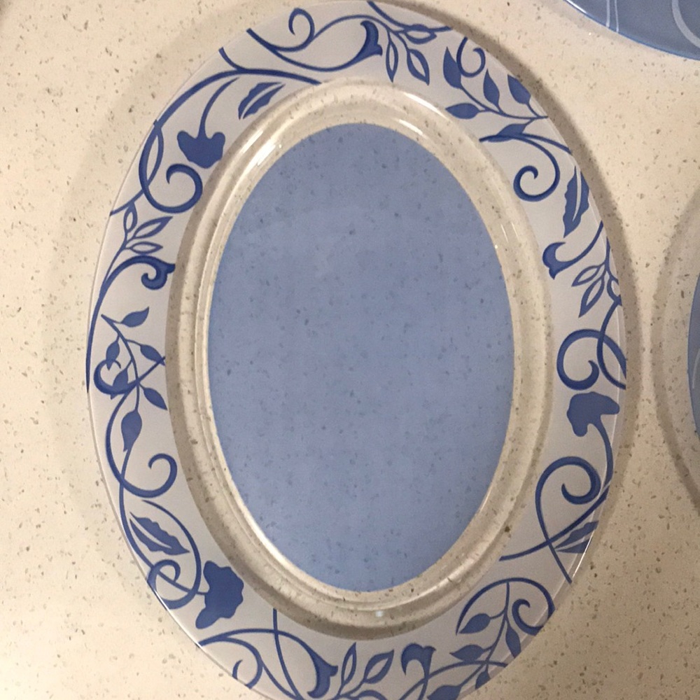 Dinning plates